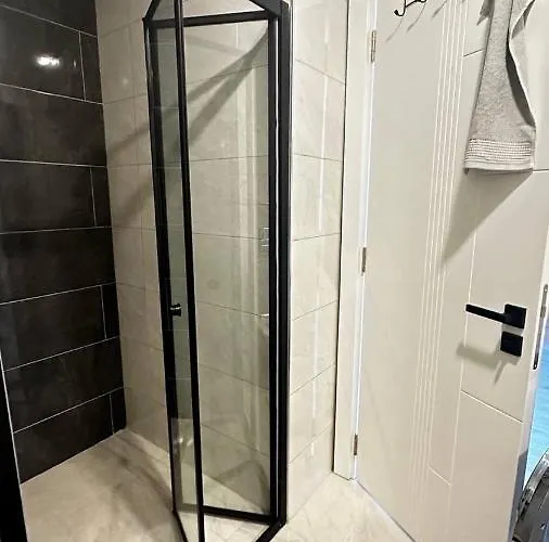 Cosy Flat, 150m To The Sea Daire *