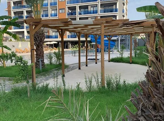 Cosy Flat, 150m To The Sea