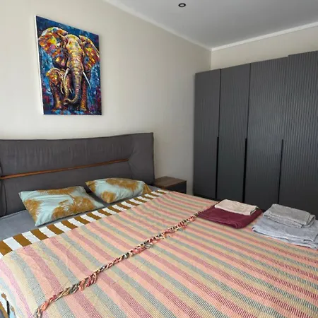 Cosy Flat, 150m To The Sea 公寓 阿拉尼亚
